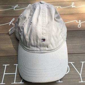Tan Tommy Hilfiger dad hat.